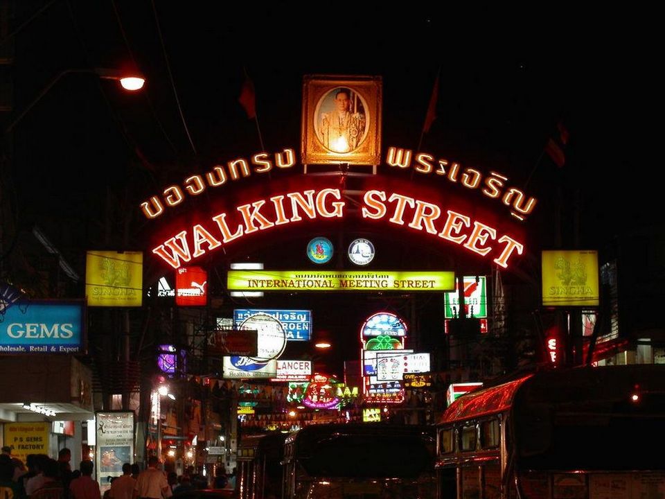 Walking Street-pattaya-thailand3