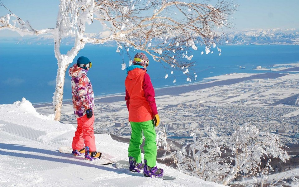 Sapporo Teine best ski resorts in hokkaido top ski resorts in hokkaido best place to ski in hokkaido