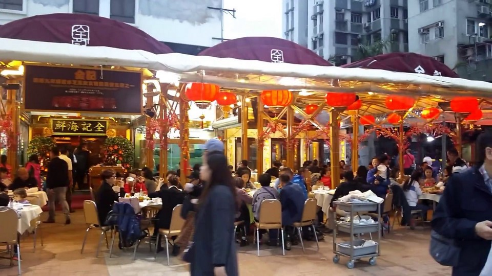 Chuen Kee Seafood Restaurant Credit photo: hong kong hidden gems blog.