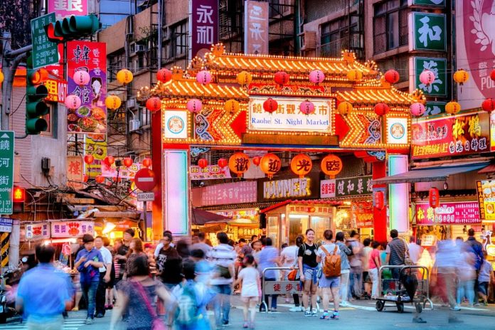 taipei-night-market-xlarge Raohe St. Night Market, Taipei