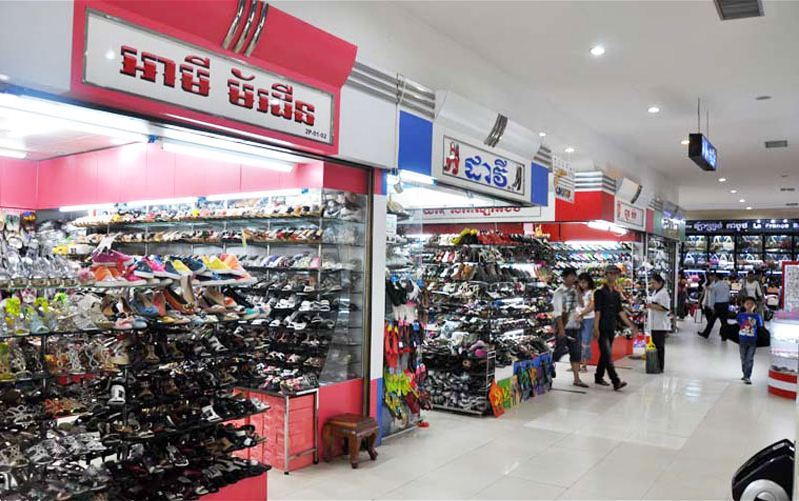 Golden Sorya Nightlife Mall Phnom Penh Cambodia 23g