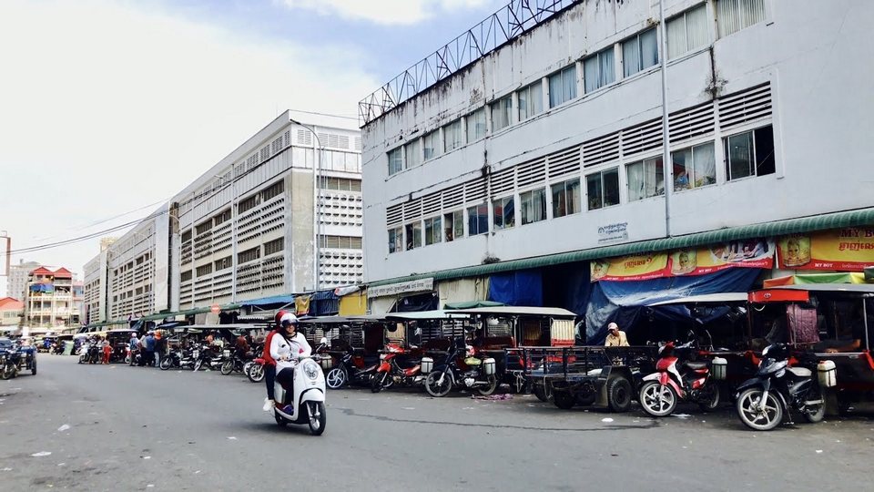 Traditional Olympic Market One of Top Market, Phnom Penh Cambodia f