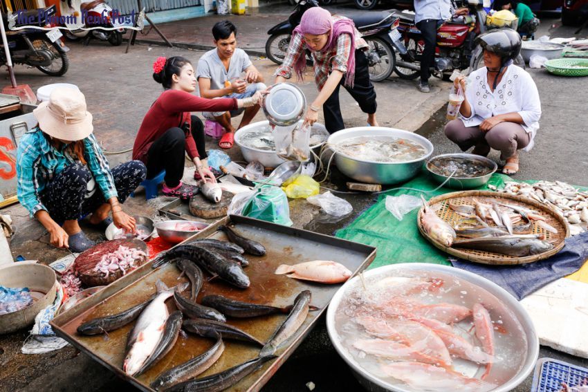 Phnom Penh old market