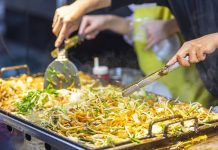 Where to eat in Bangkok? — Top 10 best places to eat in Bangkok Bangkok street food vendor