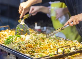 Bangkok street food vendor