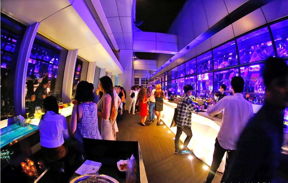 Rooftop Bar Ozone-kowloon peninsula-hongkong4