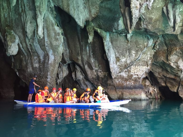 Underground River tour Photo by: palawan itinerary blog.