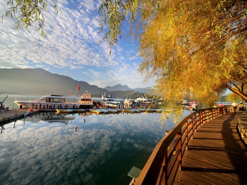 The mesmerizing sun moon lake