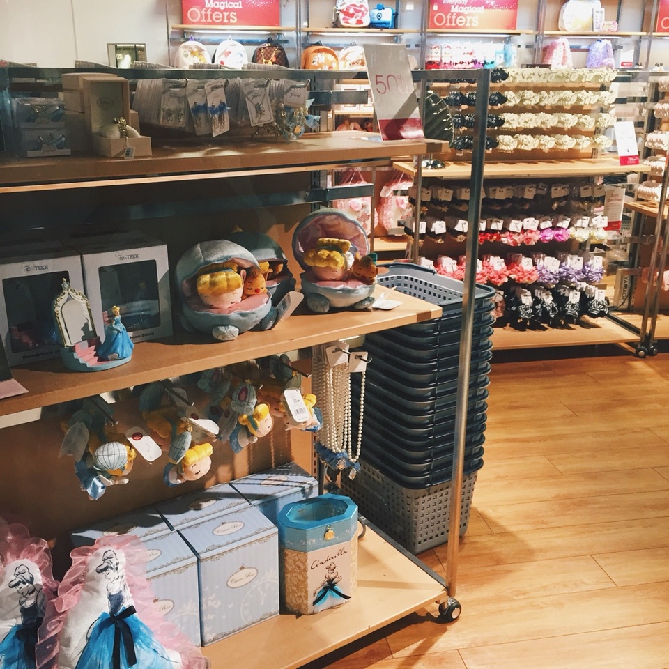 Gotemba Premium Outlets-fuji-japan11