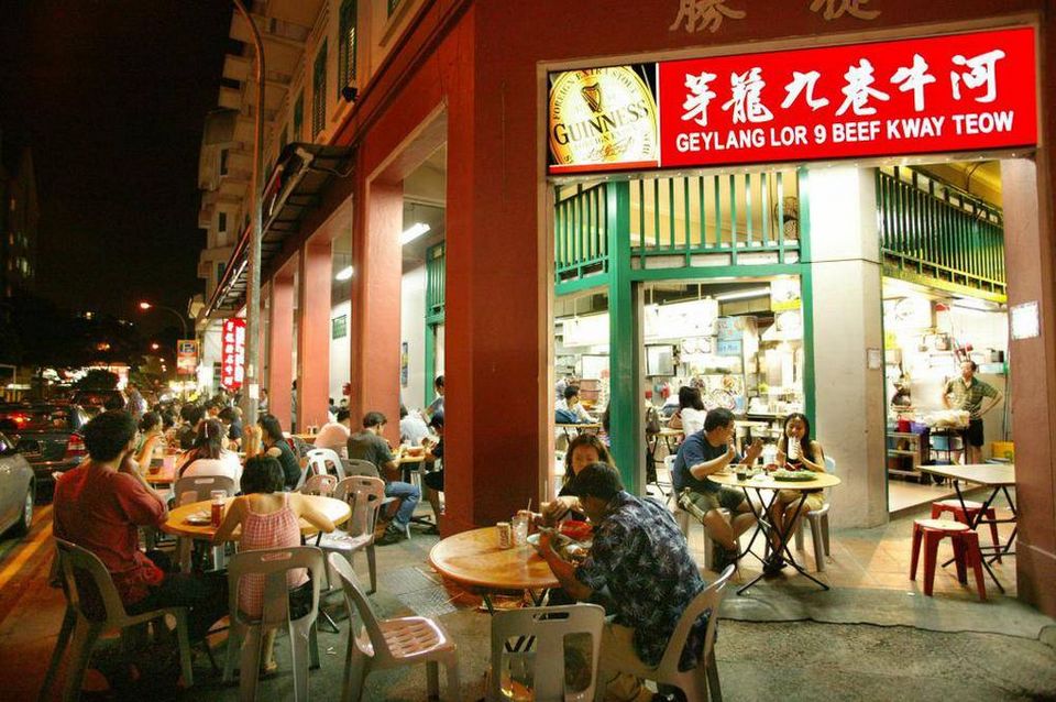 Geylang-night street-singapore7
