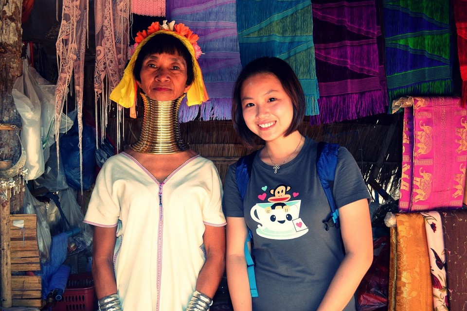 long neck women of Thailand-chiangmai-thailand12