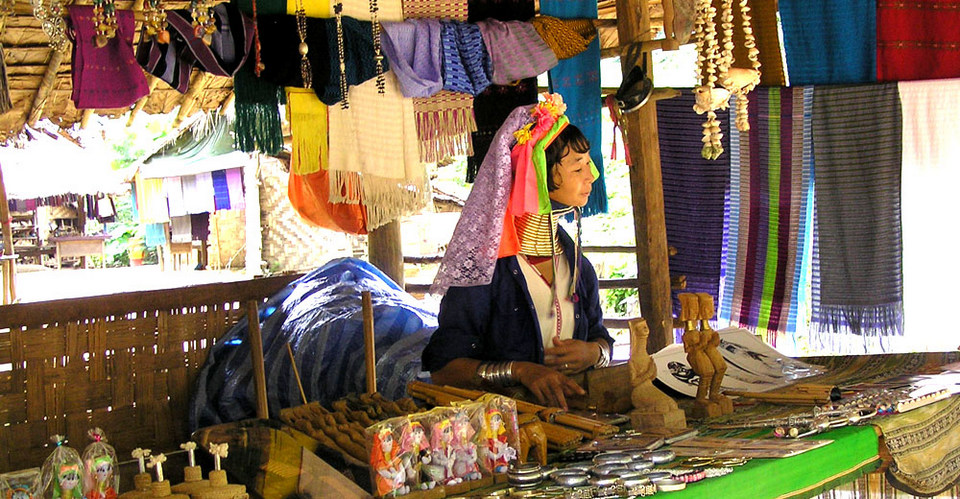 long neck women of Thailand-chiangmai-thailand7