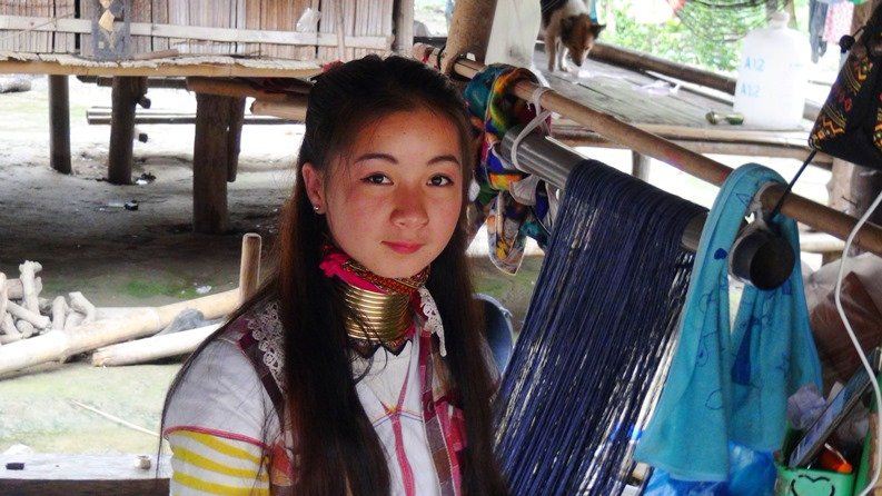 karen village chiang mai karen village thailand karen long neck village chiang mai (1)