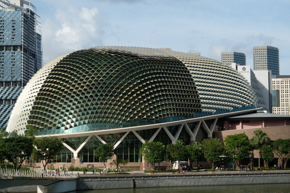 Singapore’s Esplanade theater is designed to have appearance of a durian.