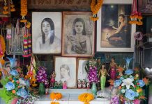 1ghost of mae nak mae nak phra khanong mae nak shrine mae nak temple wat mahabut temple