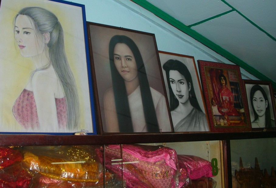 2ghost of mae nak mae nak phra khanong mae nak shrine mae nak temple wat mahabut temple (11)