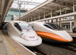 Transportation in Taiwan by HSR high speed train2