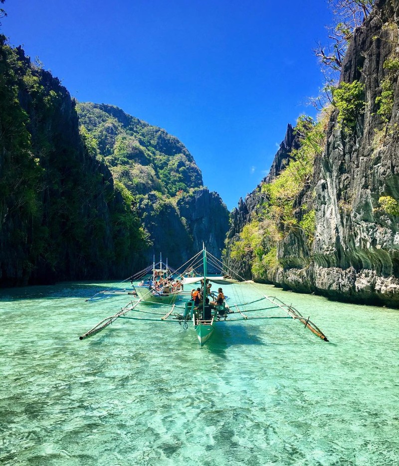 palawan-most beautiful islands in Southeast Asia best islands in southeast asia best islands in se asia most beautiful islands in southeast asia