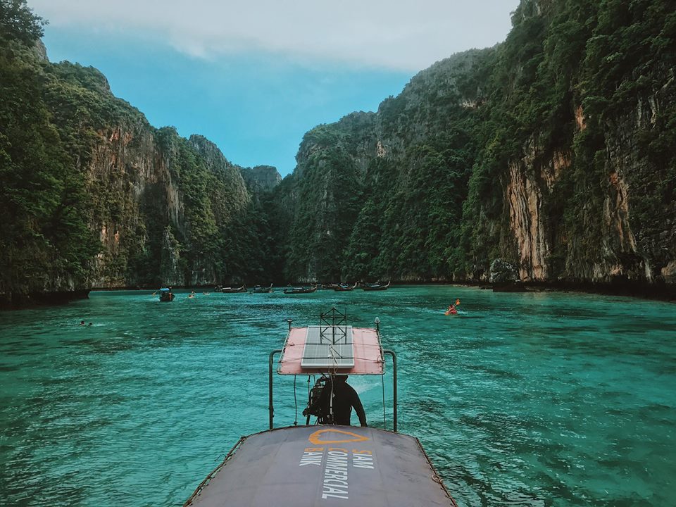 Koh Phi Phi-most beautiful islands in Southeast Asia7