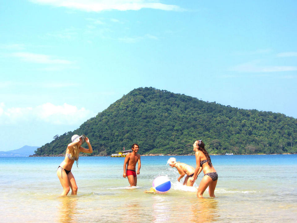 Koh Rong Samloem-most beautiful islands in Southeast Asia9