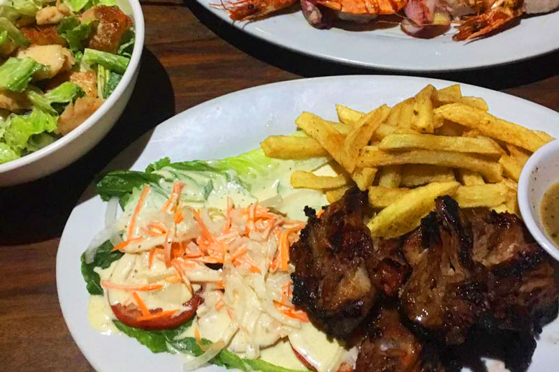 The food in M'Pay Bay2
