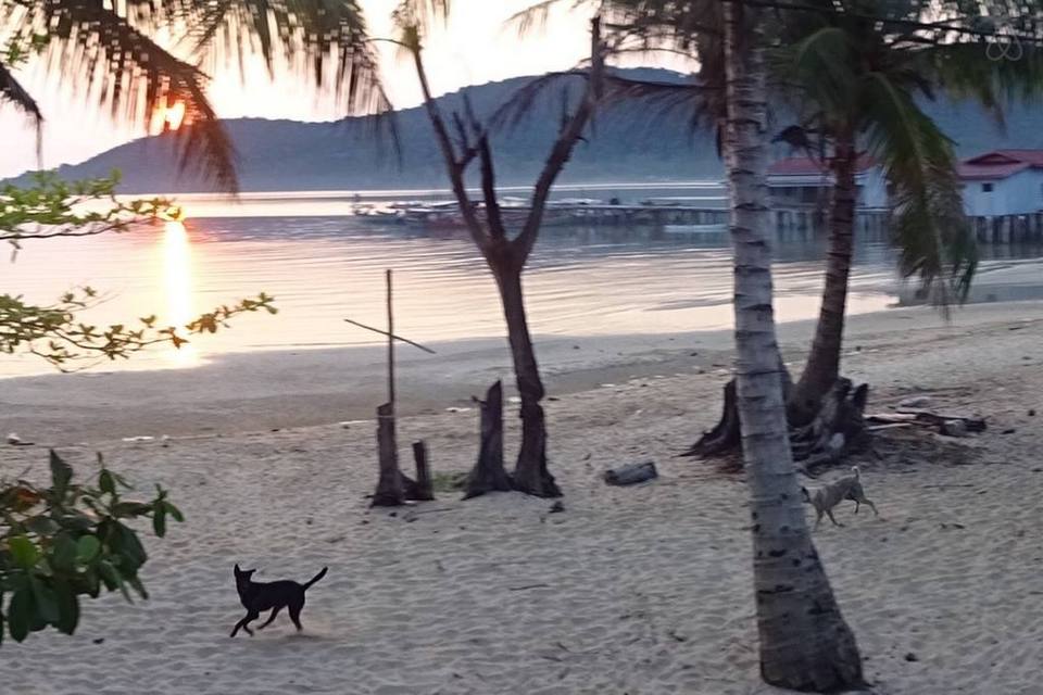 sunset in mpai bay 4