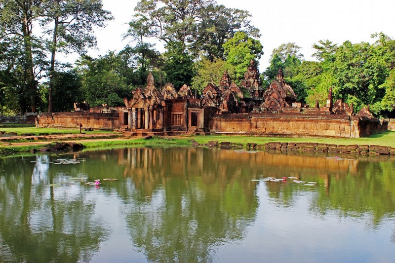 Banteay Srei Temple, lost in a place like an oasis