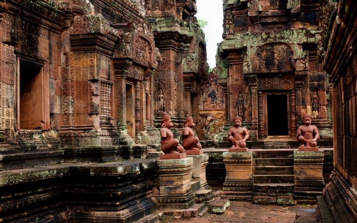 banteay srei temple