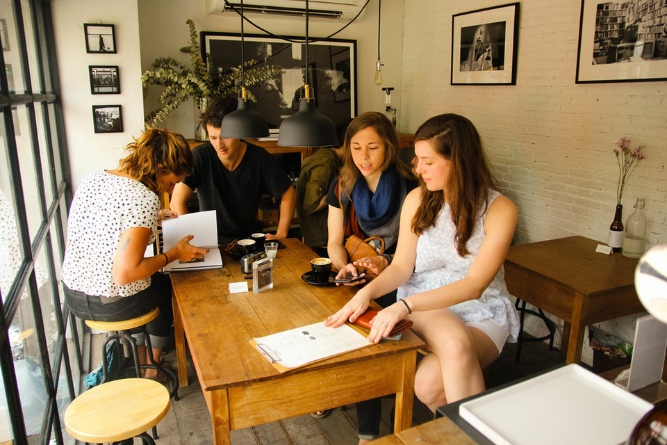 graph coffee-chiangmai-thailand5 top 10 best cafes in Chiang Mai and best coffee shops in Chiang Mai below.