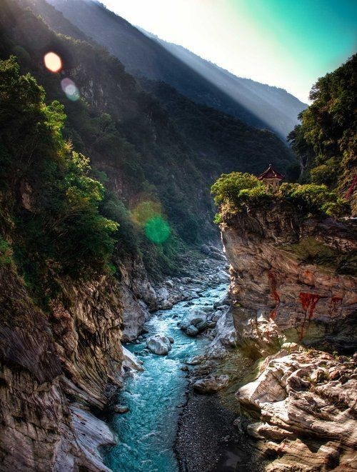 Taroko Gorge National Park travel to China