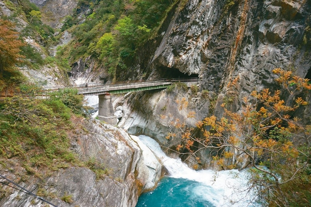 Taroko Gorge National Park travel to China