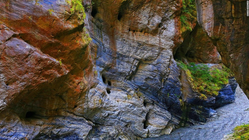 Taroko Gorge National Park travel to China