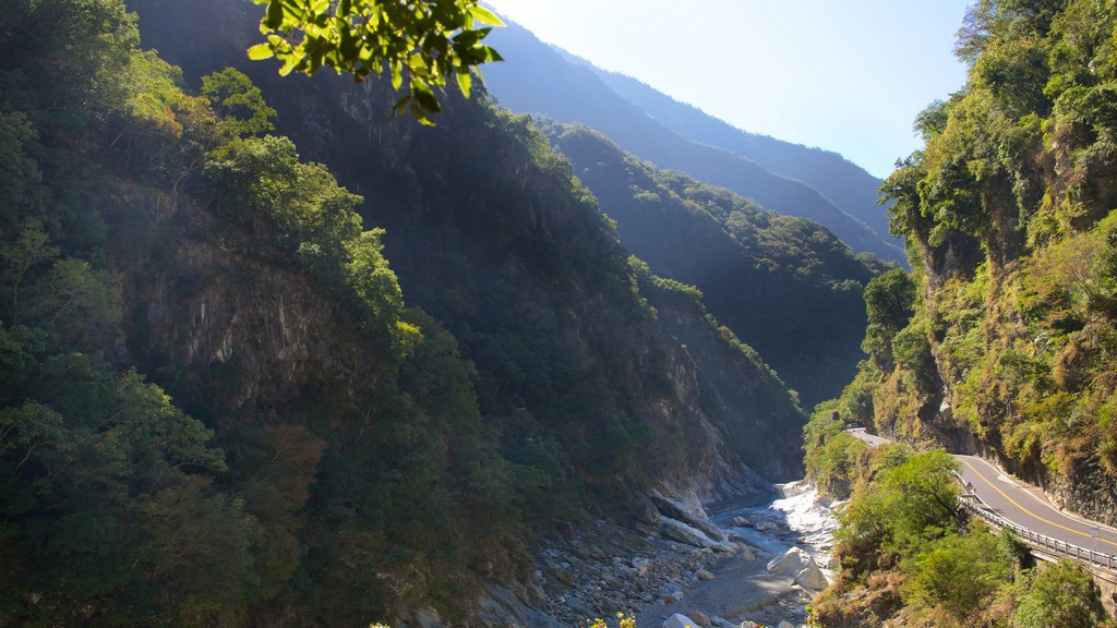 Taroko Gorge National Park travel to China