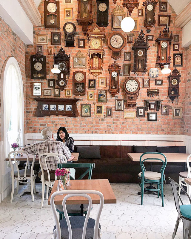 Daddy's Antique Cafe and Restaurant chiangmai (1)