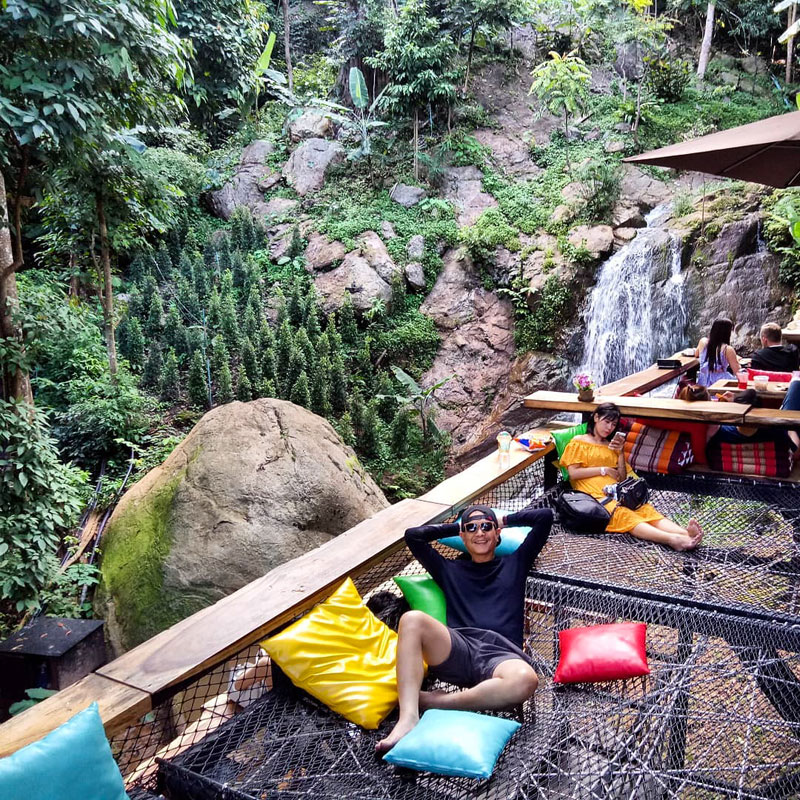 Phuffin In The Lake chiangmai (1)