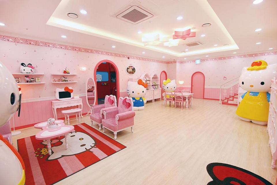 Hello Kitty Island-korea1
