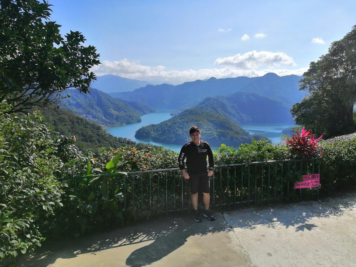 Shiding-Thousand-Island-Lake taiwan