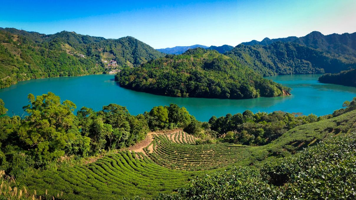 Thousand Island Lake Taiwan 25