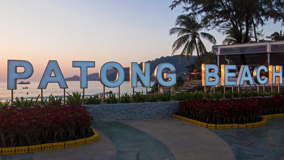 Patong beach - Phuket11