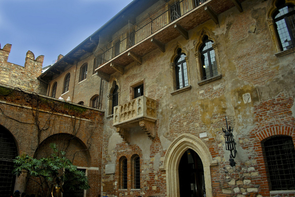 Visit Giulietta’s home - Romeo's lover1