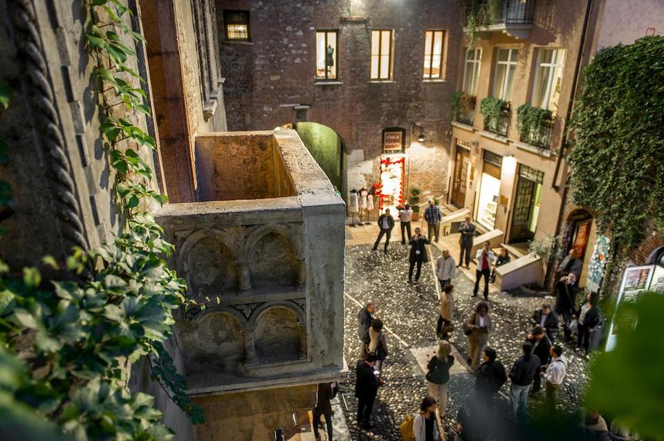 Visit Giulietta’s home - Romeo's lover77
