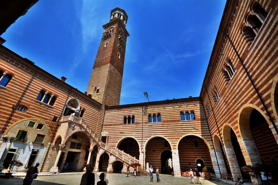 Picture: verona travel blog.