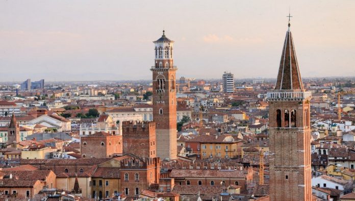 verona-1112x630_4_ Torre-Lamberti