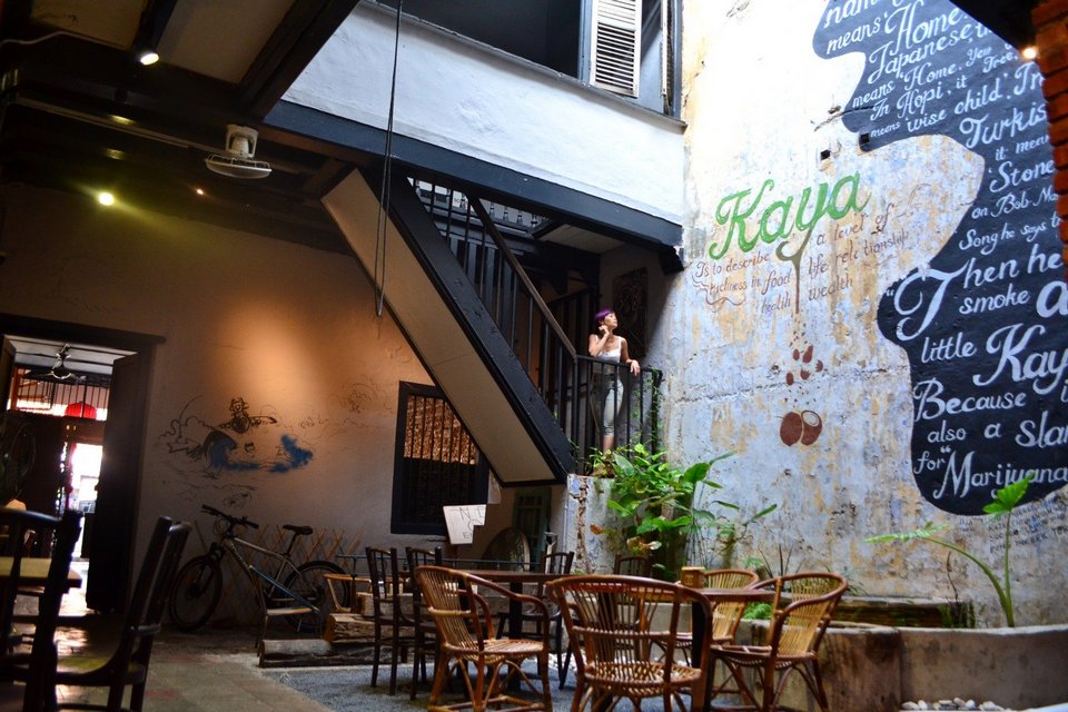 Rebecca-saw-kaya-kaya-cafe-melaka-review