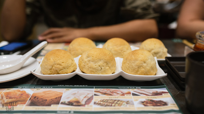 BBQ pork bun tim ho wan original tim ho wan hong kong tim ho wan hong kong review