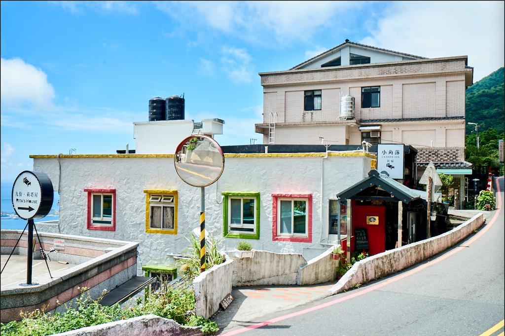 Corner Inn