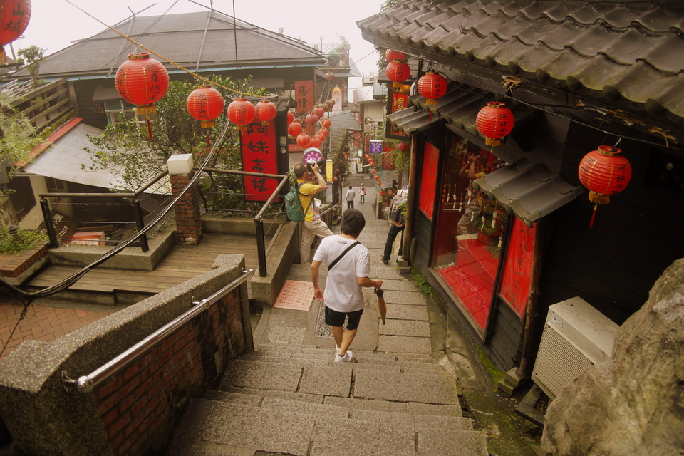 jiufen is usually very foggy but on a good day, you may get a good view from the top of the mountains …