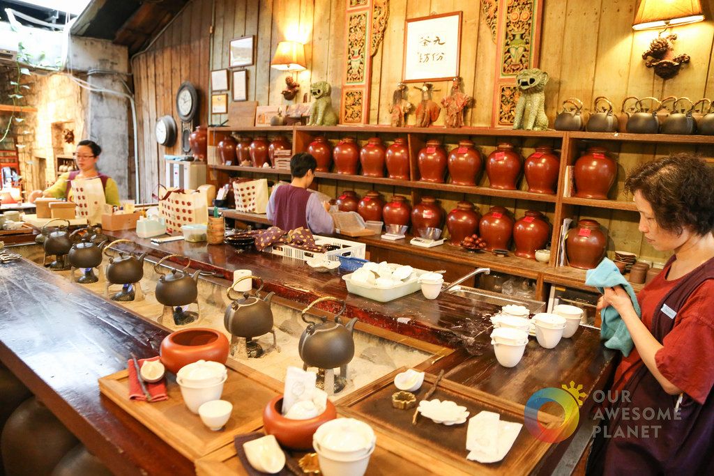 jiufen village chiufen village jiufen travel guide jiufen blog inside teahouse