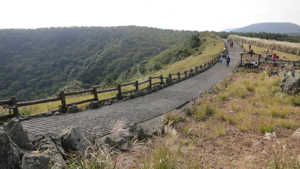 Sangumburi Crater