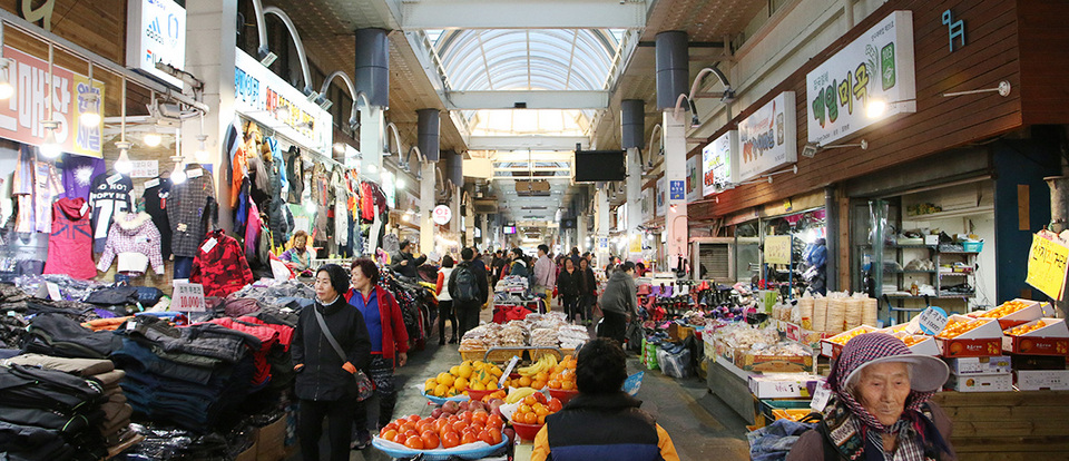 Seogwipo Maeil Olle Market food
